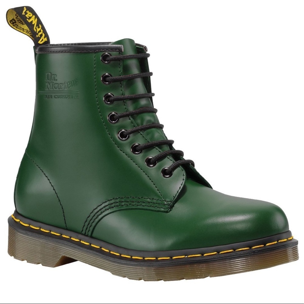 ‼️SOLD‼️1460 Dr. Martens Smooth in Green